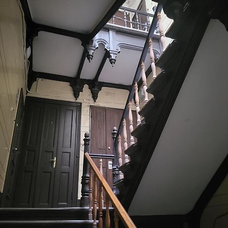 Alunana Lux Jakuzzi Apart, Facade Is Under Renovation, In Riga Art Nouveau Area, Self Check-In Exterior foto